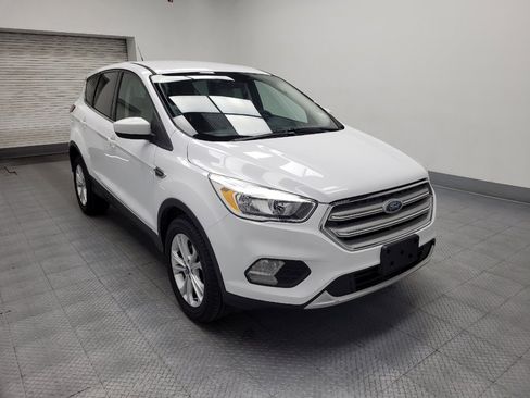 Used 2019 Ford Escape SE FWD image 13