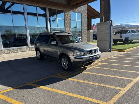 Used 2012 Volvo XC90 3.2 AWD/4WD image 3