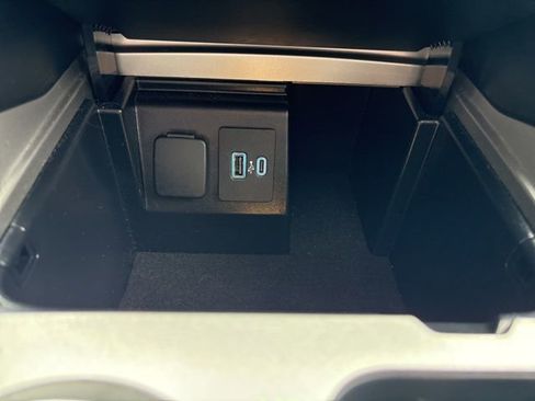 Used 2023 Ford Explorer ST w/ Equipment Group 401A image 24