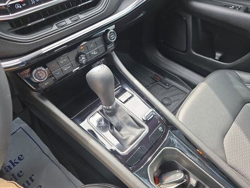 Used 2026 Jeep Compass Latitude image 27