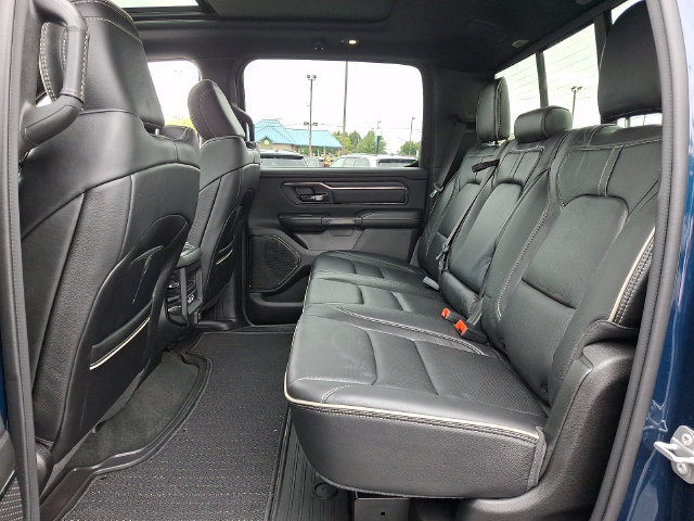 Used 2022 RAM 1500 Limited w/ Body Color Bumper Group AWD/4WD image 10