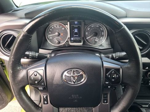 Used 2022 Toyota Tacoma TRD Pro AWD/4WD image 14
