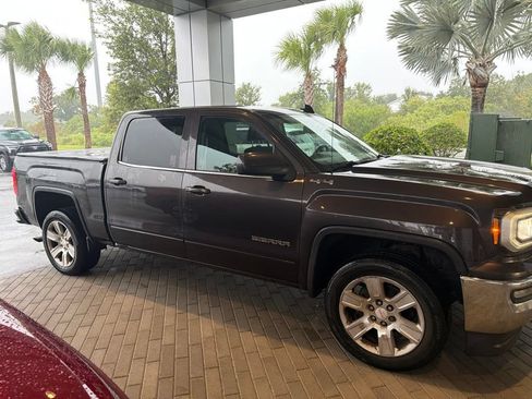 Used 2016 GMC Sierra 1500 SLE w/ SLE Value Package AWD/4WD image 3