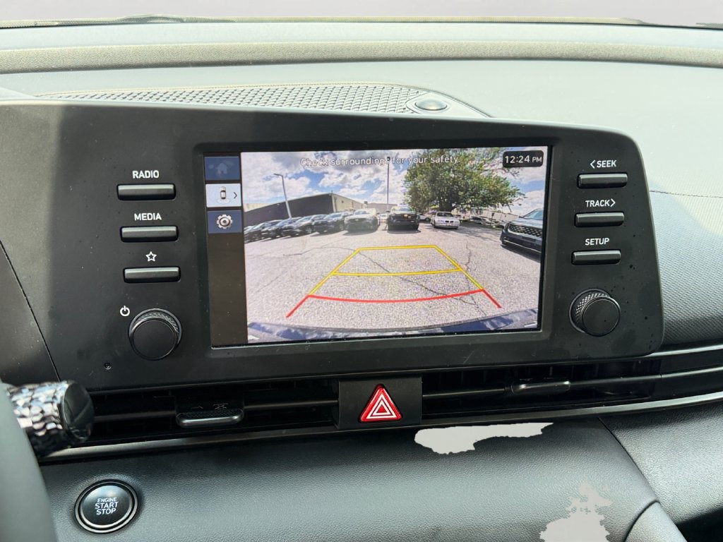 Used 2025 Hyundai Elantra Sport FWD image 22