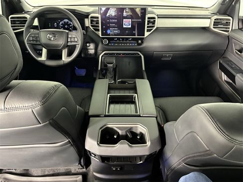 Used 2025 Toyota Tundra Limited image 15