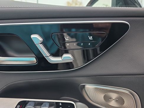 New 2026 Mercedes-Benz GLC 300 4MATIC image 11