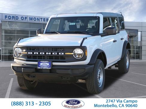 New 2025 Ford Bronco 4-Door image 8