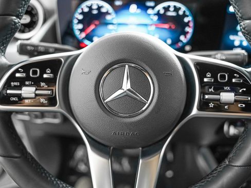 Certified 2023 Mercedes-Benz GLA 250 image 12