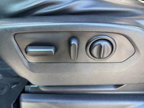 Used 2019 GMC Sierra 1500 AT4 image 20