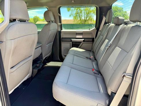 Used 2019 Ford F150 XLT w/ Equipment Group 302A Luxury AWD/4WD image 15
