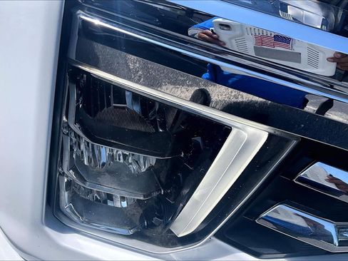 Used 2022 Chevrolet Silverado 2500 High Country w/ Safety Package II AWD/4WD image 28