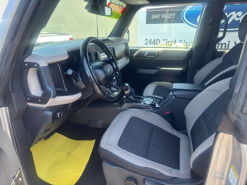 Used 2022 Ford Bronco Wildtrak image 20