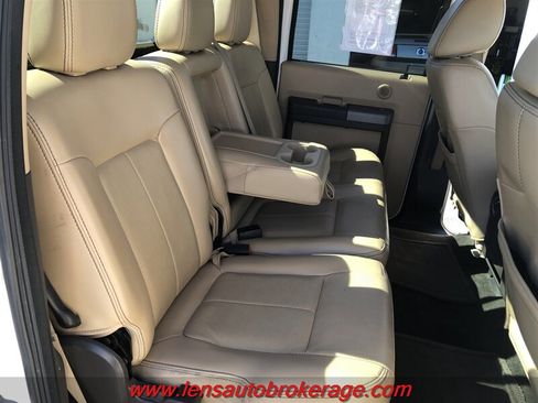 Used 2011 Ford F250 Lariat w/ Lariat Ultimate Pkg AWD/4WD image 17