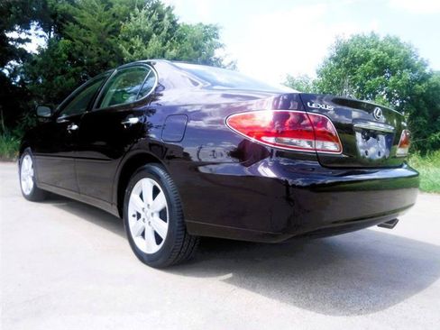 Used 2005 Lexus ES 330 FWD image 7