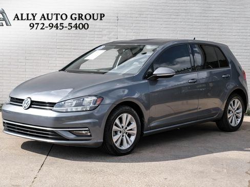 Used 2019 Volkswagen Golf SE FWD image 1