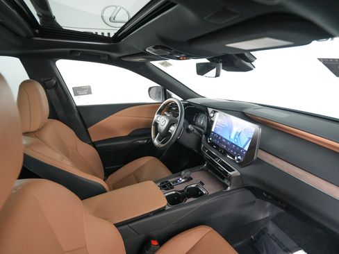 Certified 2024 Lexus RX 350 Premium Plus image 20