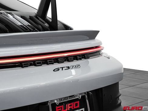 Used 2025 Porsche 911 GT3 RS RWD image 23