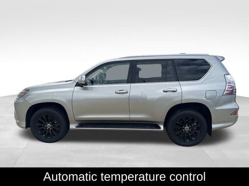 Used 2023 Lexus GX 460 Luxury w/ Accessory Package AWD/4WD image 6