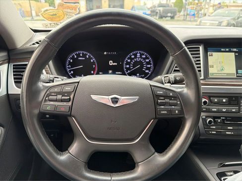 Used 2016 Hyundai Genesis 3.8 w/ Option Group 02 image 17