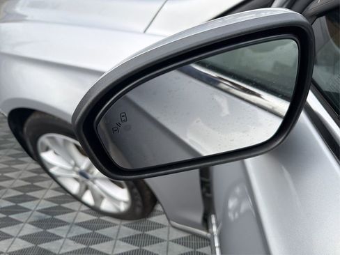 Used 2019 Ford Fusion SE image 35