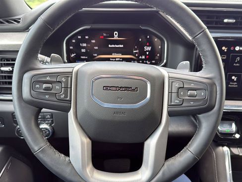 Used 2026 GMC Sierra 1500 Denali w/ Denali Reserve Package AWD/4WD image 13