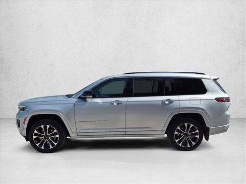 Used 2023 Jeep Grand Cherokee L Overland AWD/4WD image 9
