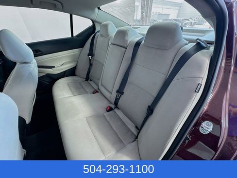 Used 2024 Nissan Altima 2.5 SV FWD image 24