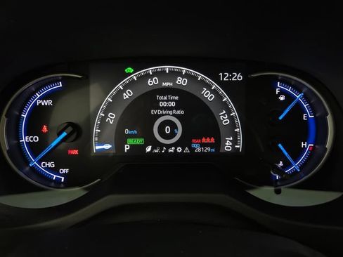 Used 2023 Toyota RAV4 LE AWD/4WD image 20