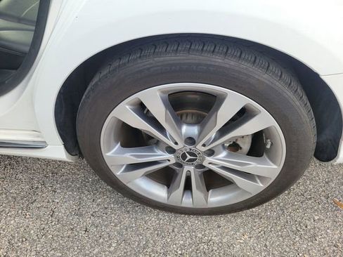 Used 2018 Mercedes-Benz C 300 Sedan image 7