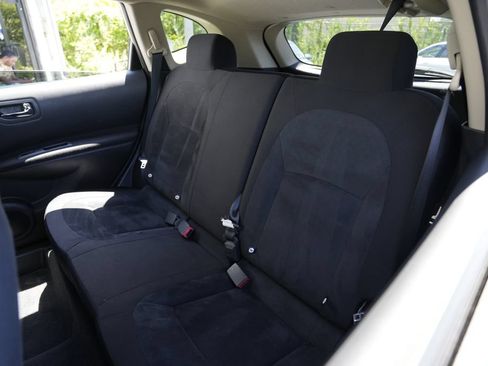 Used 2010 Nissan Rogue S w/ 360 Degree Value Pkg AWD/4WD image 18
