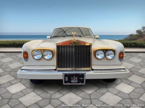 Used 1990 Rolls-Royce Corniche III RWD image 22