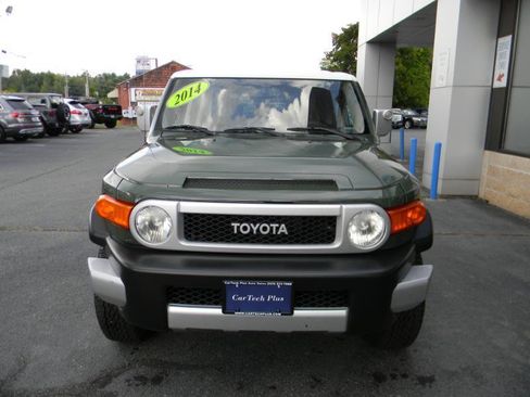 Used 2014 Toyota FJ Cruiser 4WD w/ Convenience Package image 3