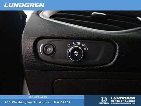 Used 2023 Chevrolet Malibu LT image 28