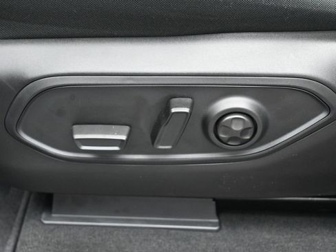 New 2025 Jeep Grand Cherokee L Laredo w/ Luxury Tech Group I image 18