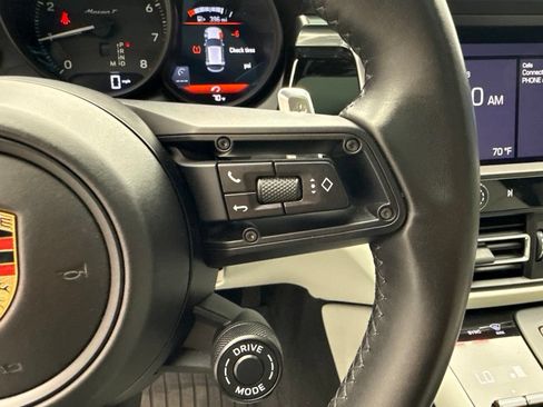 Certified 2024 Porsche Macan Turbo AWD/4WD image 34