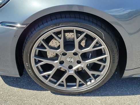 Certified 2025 Porsche 911 Carrera RWD image 12