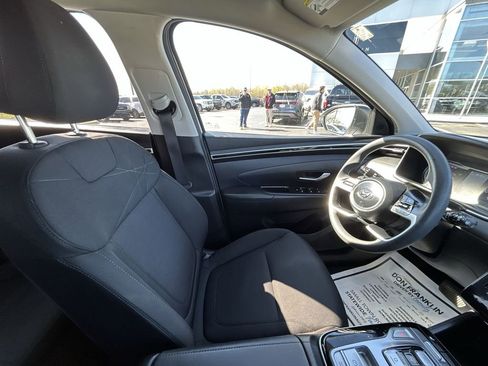 Used 2022 Hyundai Tucson Blue image 10