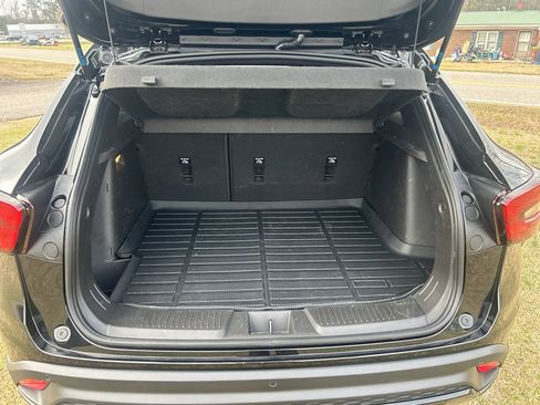 Used 2025 Chevrolet Trax RS w/ Driver Confidence Package image 11