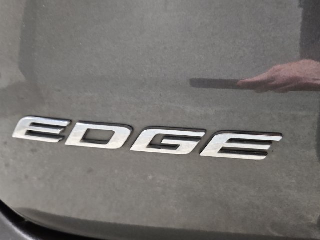 Used 2020 Ford Edge SEL w/ Convenience Package AWD/4WD image 38