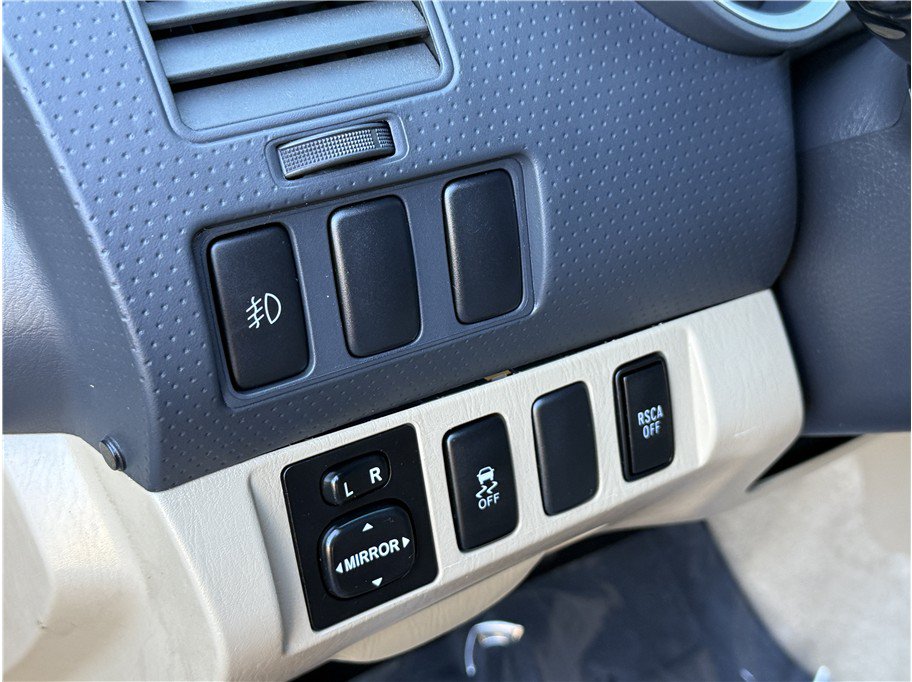 Used 2009 Toyota Tacoma PreRunner w/ SR5 Pkg #2 RWD image 17