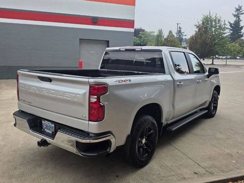 Used 2019 Chevrolet Silverado 1500 LT w/ True North Edition AWD/4WD image 5