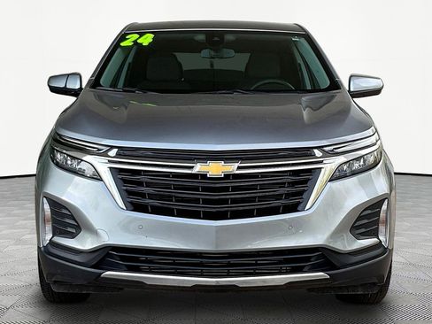 Used 2024 Chevrolet Equinox LT image 2