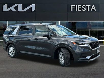 Certified 2024 Kia Carnival LX