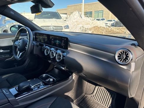 Used 2022 Mercedes-Benz CLA 250 CLA 250 image 30