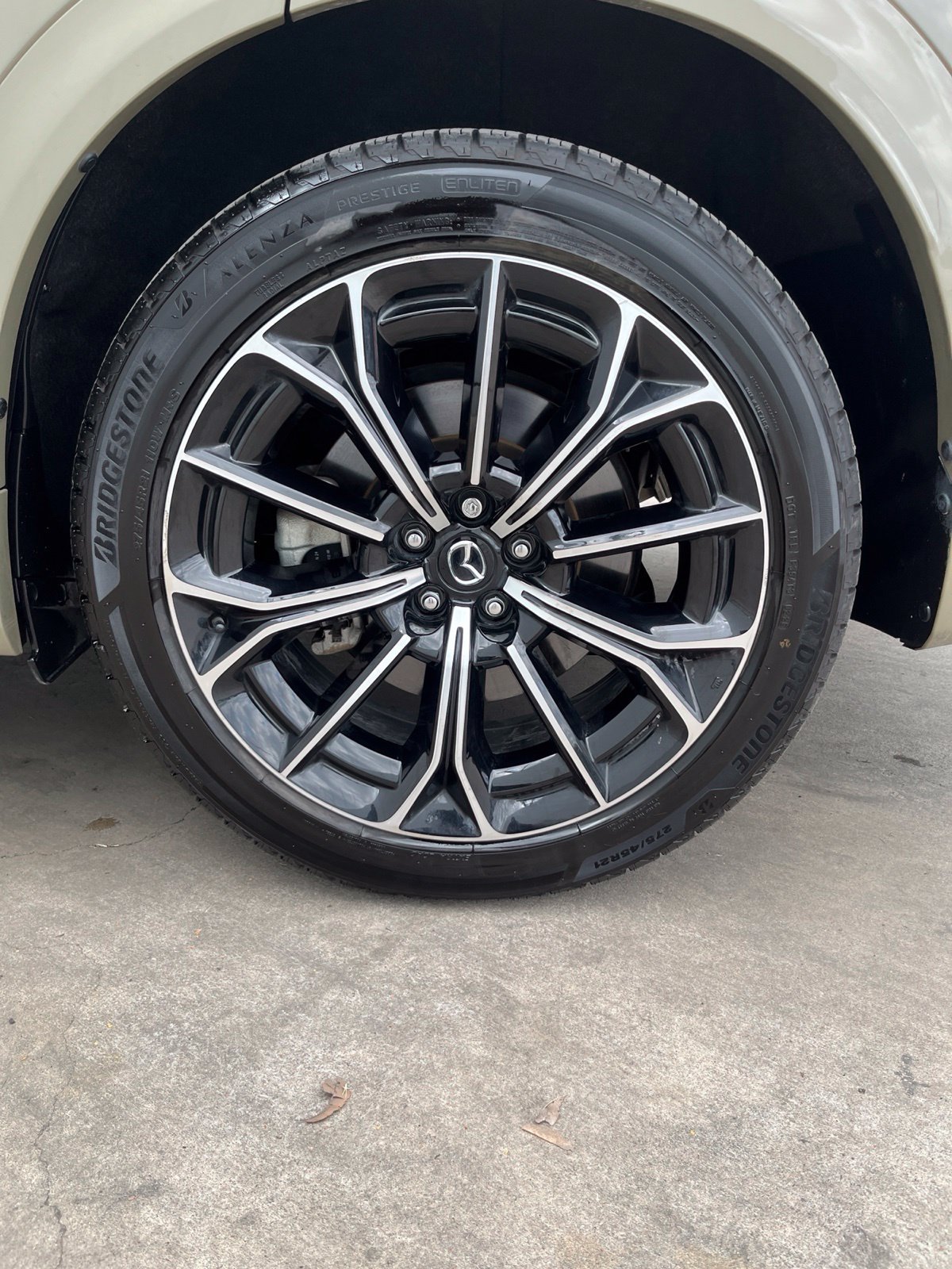 Certified 2025 MAZDA CX-70 3.3 Turbo S w/ Premium Plus AWD/4WD image 29