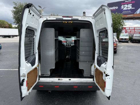 Used 2010 Ford Transit Connect XL image 21