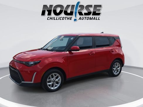 Used 2024 Kia Soul LX w/ Option Group 015 FWD image 4
