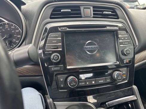 Used 2018 Nissan Maxima Platinum FWD image 9