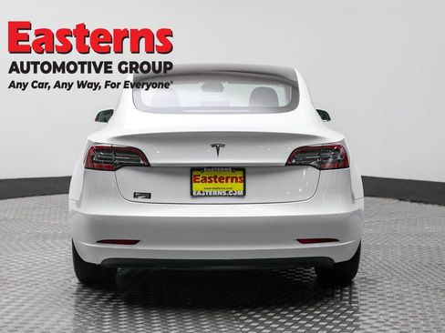 Used 2018 Tesla Model 3 Long Range image 7