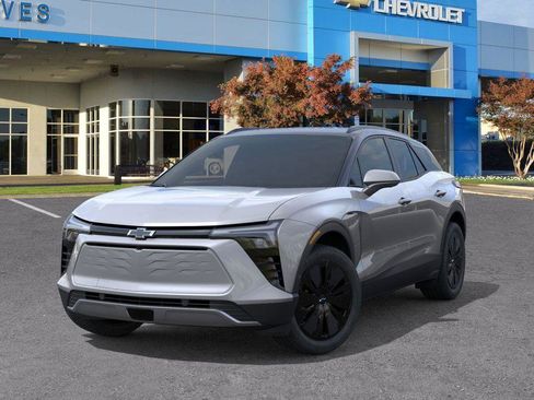 New 2026 Chevrolet Blazer EV LT image 6